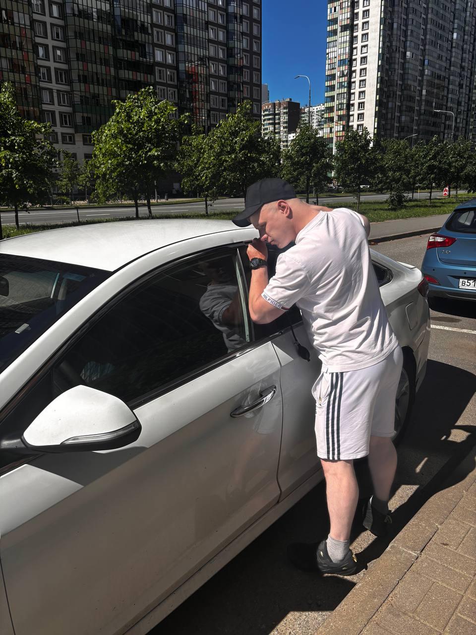 Вскрытие автомобиля без повреждений в Токсово